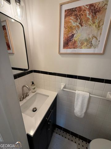 3329 Concord Circle SE, Smyrna, GA 30080