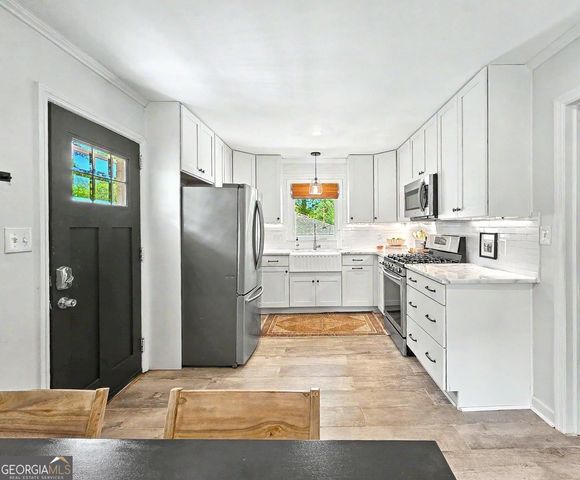 3329 Concord Circle SE, Smyrna, GA 30080