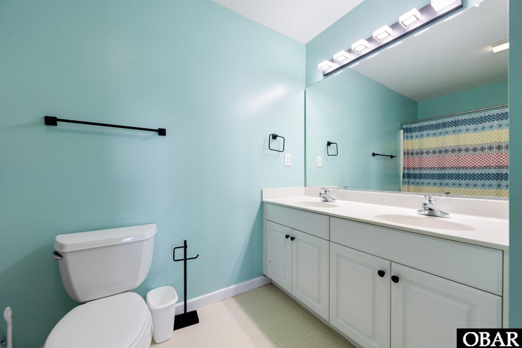 Image 9 of property listing at 23165 Wimble Shoals Drive Lot 1, Rodanthe, NC 27968
