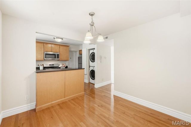 7741 Kingsbury Boulevard 22, Clayton, MO 63105