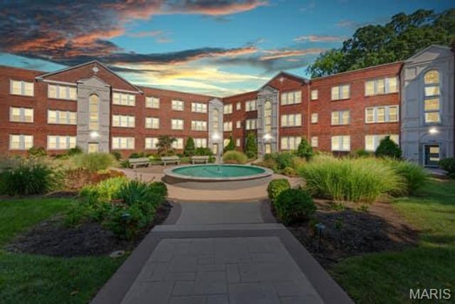 7741 Kingsbury Boulevard 22, Clayton, MO 63105