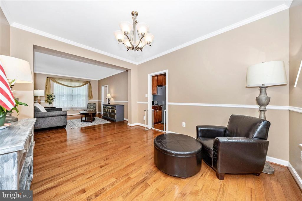 Image 7 of property listing at 1801 RILEYS CT S, Point Of Rocks, MD 21777