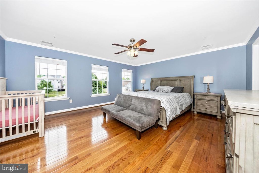 Image 21 of property listing at 1801 RILEYS CT S, Point Of Rocks, MD 21777