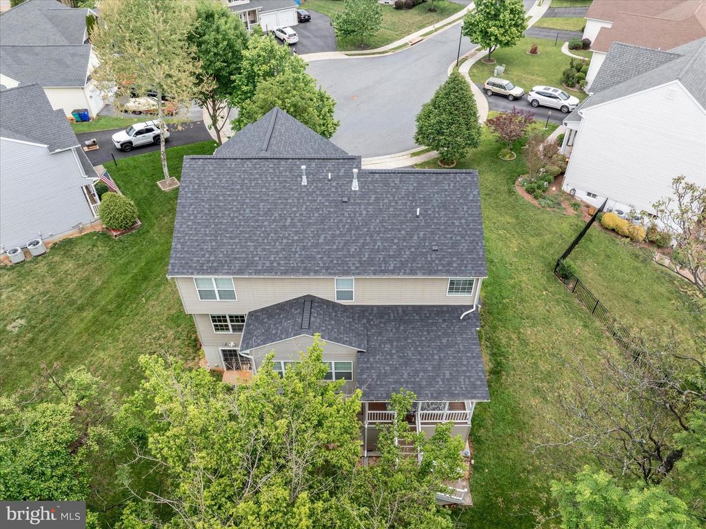 Image 55 of property listing at 1801 RILEYS CT S, Point Of Rocks, MD 21777