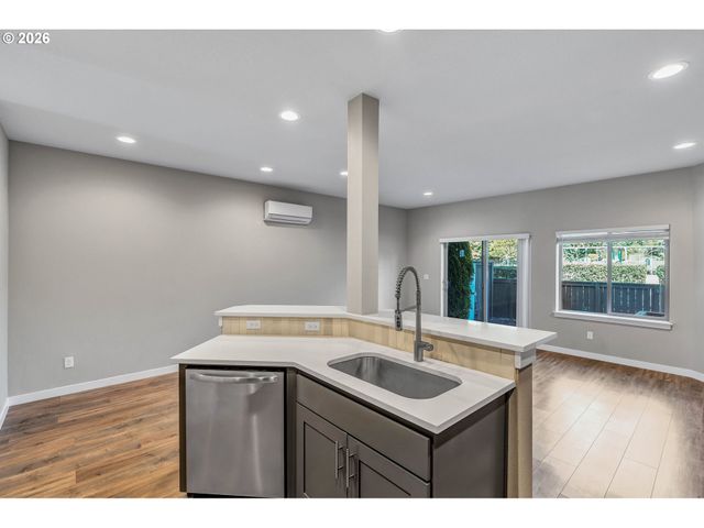 12706 Se ZION St, Boring, OR 97009