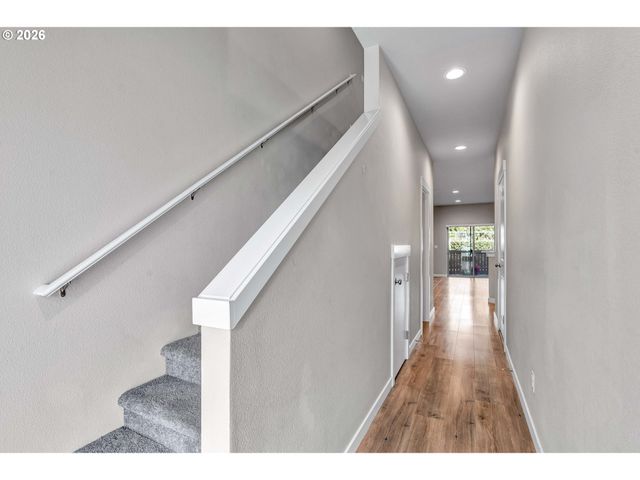 12706 Se ZION St, Boring, OR 97009
