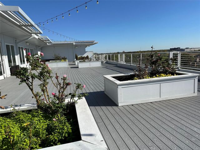 6955 Turtlewood Drive 602, Houston, TX 77072