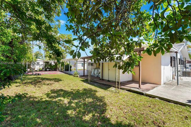1735 SW 15th St, Miami, FL 33145