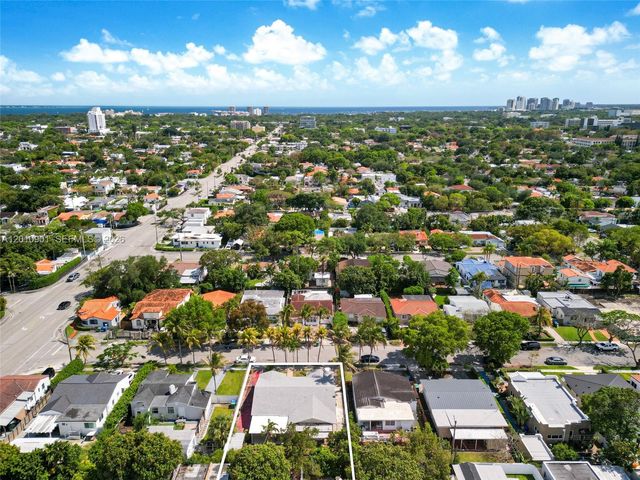 1735 SW 15th St, Miami, FL 33145