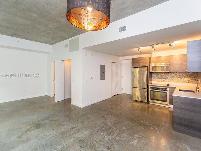 151 SE 1st Street 807, Miami, FL 33131