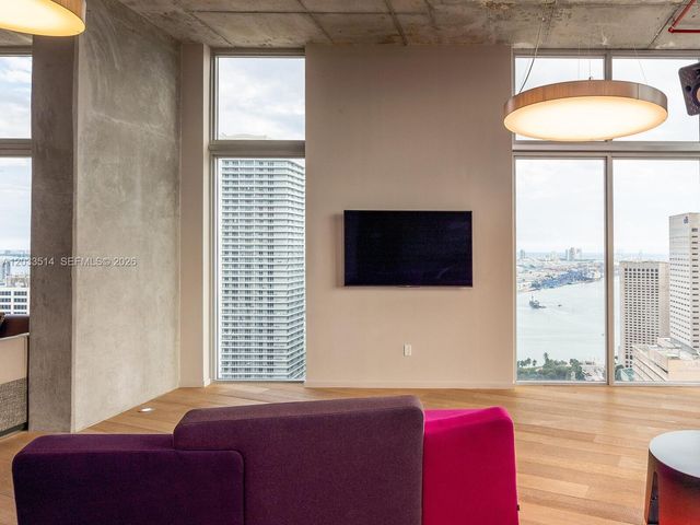 151 SE 1st Street 807, Miami, FL 33131