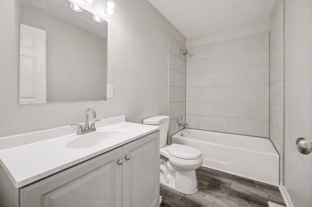 108 Berkley Drive, Florence, KY 41042