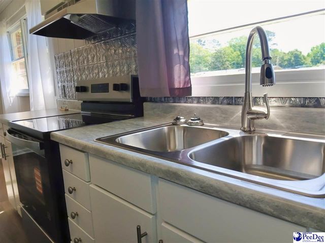 809 W Greene Street, Cheraw, SC 29520