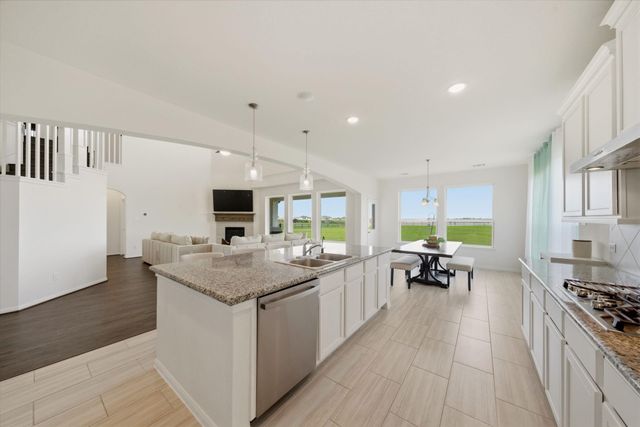 4012 Edgewater Terrace Lane, Waller, TX 77484