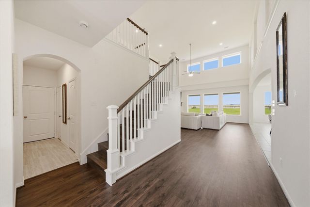 4012 Edgewater Terrace Lane, Waller, TX 77484