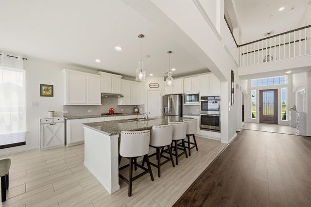 4012 Edgewater Terrace Lane, Waller, TX 77484