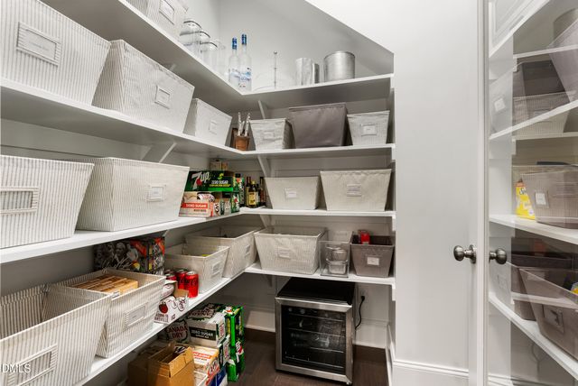 805 Mountain Vista Lane, Cary, NC 27519