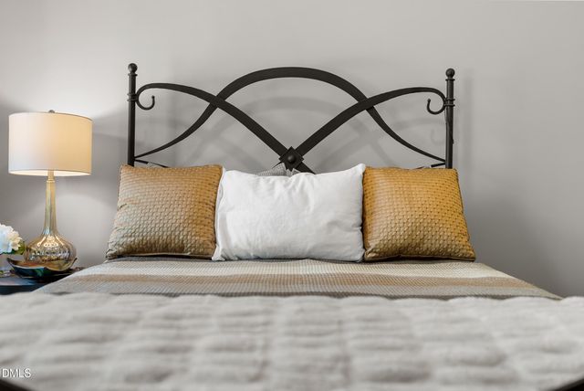 805 Mountain Vista Lane, Cary, NC 27519