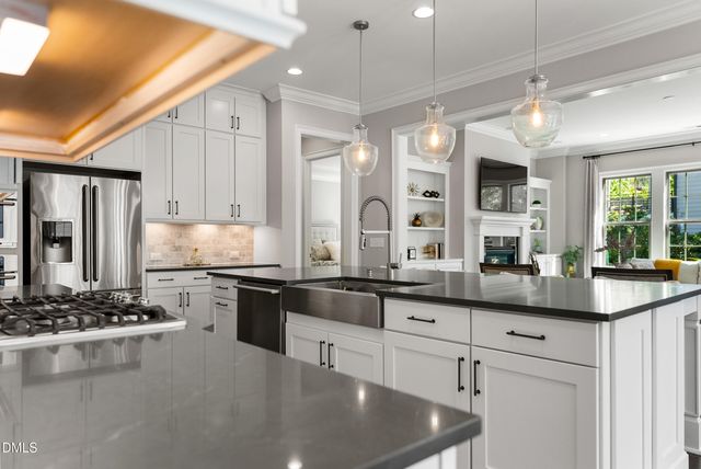 805 Mountain Vista Lane, Cary, NC 27519