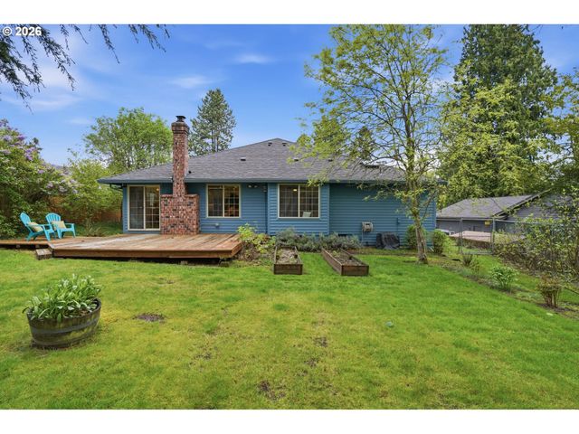 4510 Se PINEHURST Ave, Milwaukie, OR 97267