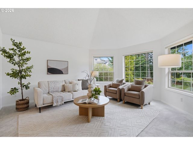 4510 Se PINEHURST Ave, Milwaukie, OR 97267