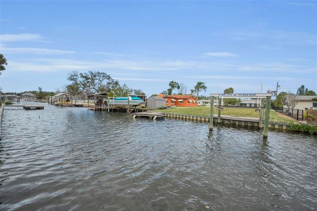 5433 BLUEPOINT DRIVE, Port Richey, FL 34668