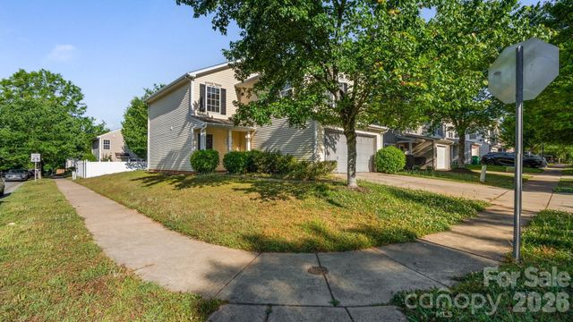 2203 Brandybuck Lane, Charlotte, NC 28269