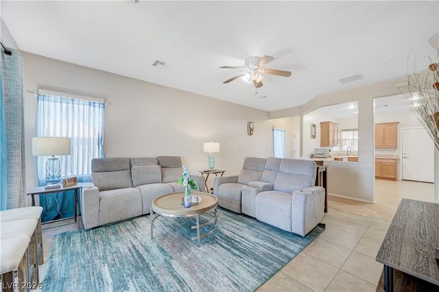 3890 PAINT Court, Las Vegas, NV 89122