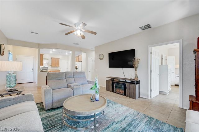 3890 PAINT Court, Las Vegas, NV 89122