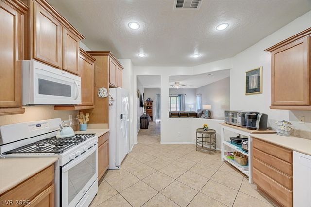 3890 PAINT Court, Las Vegas, NV 89122