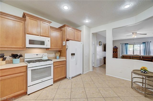 3890 PAINT Court, Las Vegas, NV 89122