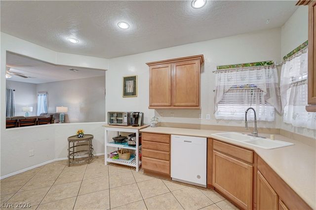 3890 PAINT Court, Las Vegas, NV 89122