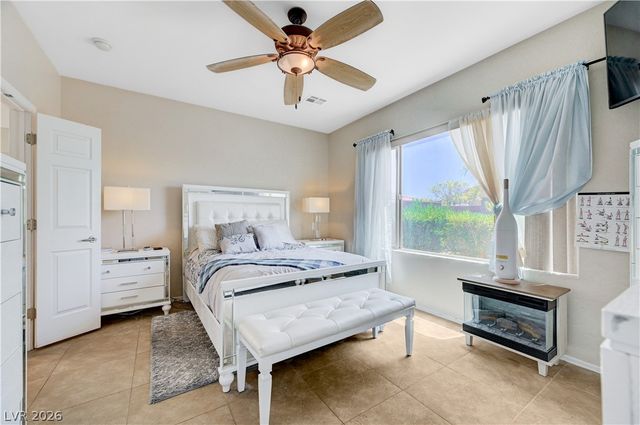 3890 PAINT Court, Las Vegas, NV 89122