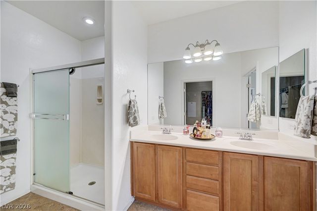 3890 PAINT Court, Las Vegas, NV 89122