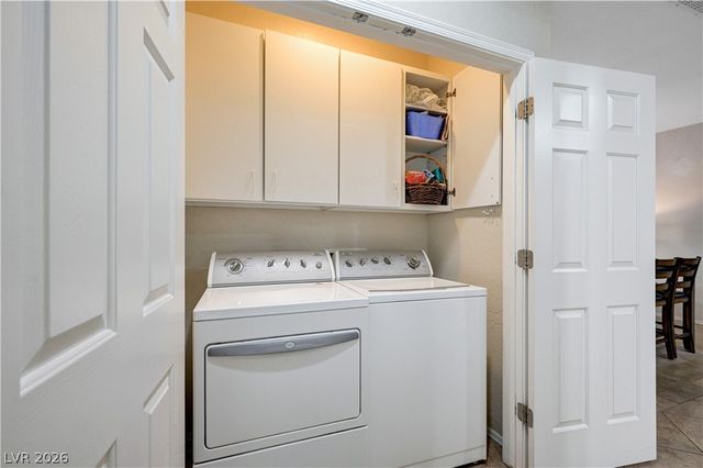 3890 PAINT Court, Las Vegas, NV 89122