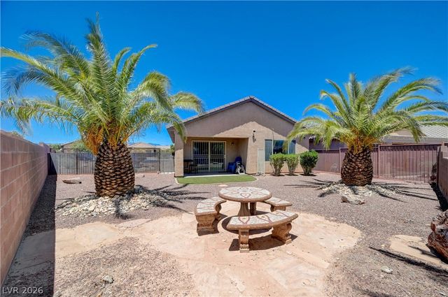 3890 PAINT Court, Las Vegas, NV 89122