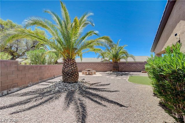 3890 PAINT Court, Las Vegas, NV 89122