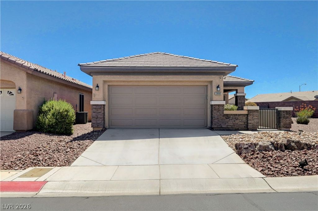 3890 PAINT Court, Las Vegas, NV 89122