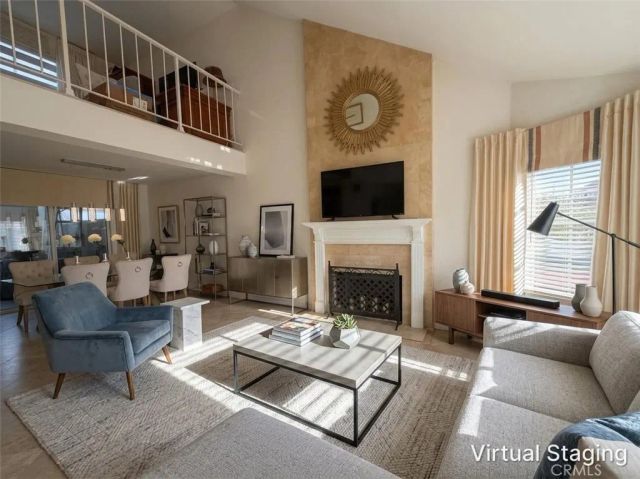 309 Burlington, Santa Ana, CA 92704