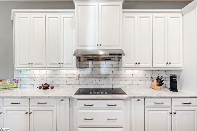 411 Kingsgate Court, Simpsonville, SC 29681