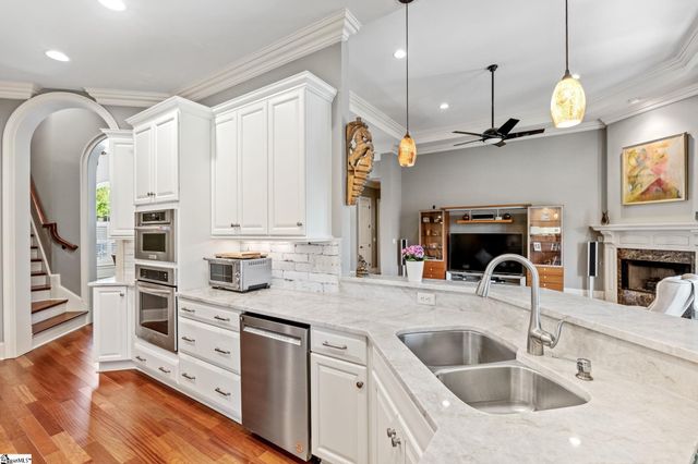 411 Kingsgate Court, Simpsonville, SC 29681