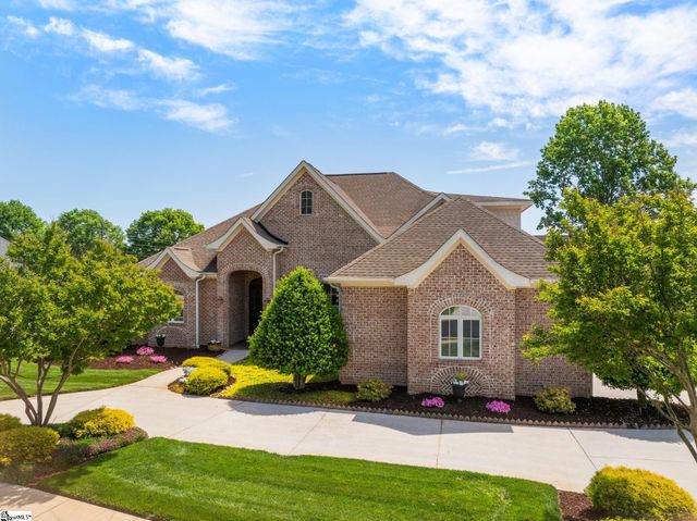 411 Kingsgate Court, Simpsonville, SC 29681