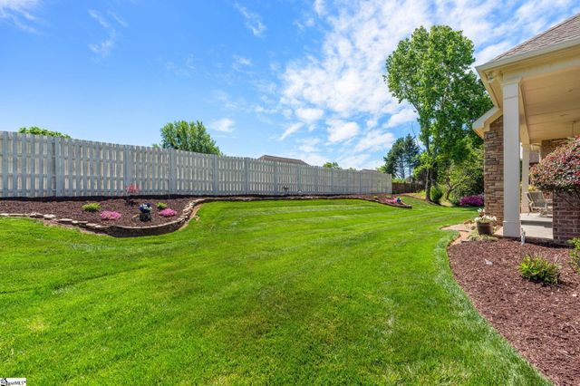 411 Kingsgate Court, Simpsonville, SC 29681