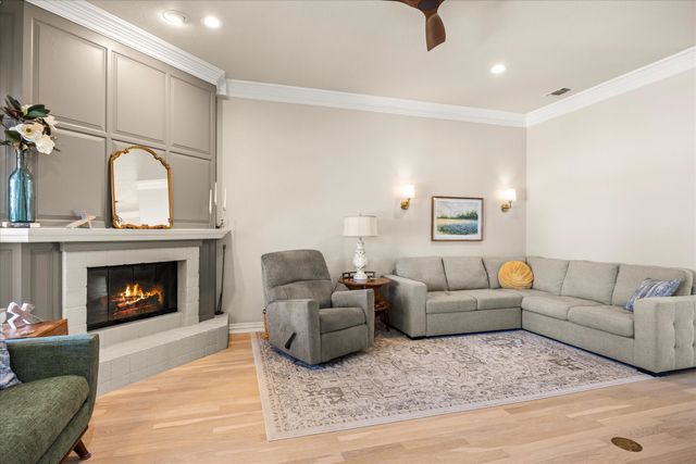 6300 Bellevue Court, Granbury, TX 76049