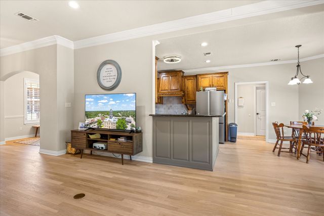 6300 Bellevue Court, Granbury, TX 76049