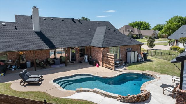 6300 Bellevue Court, Granbury, TX 76049