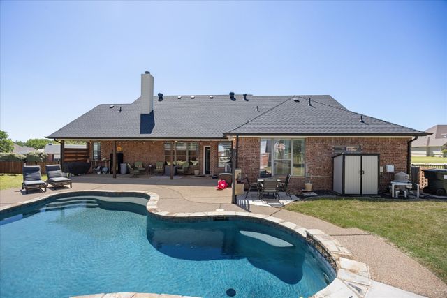 6300 Bellevue Court, Granbury, TX 76049
