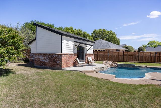 6300 Bellevue Court, Granbury, TX 76049