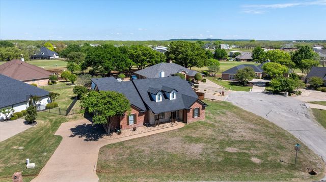 6300 Bellevue Court, Granbury, TX 76049