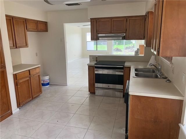 2230 Bird Island Dr, Corpus Christi, TX 78418